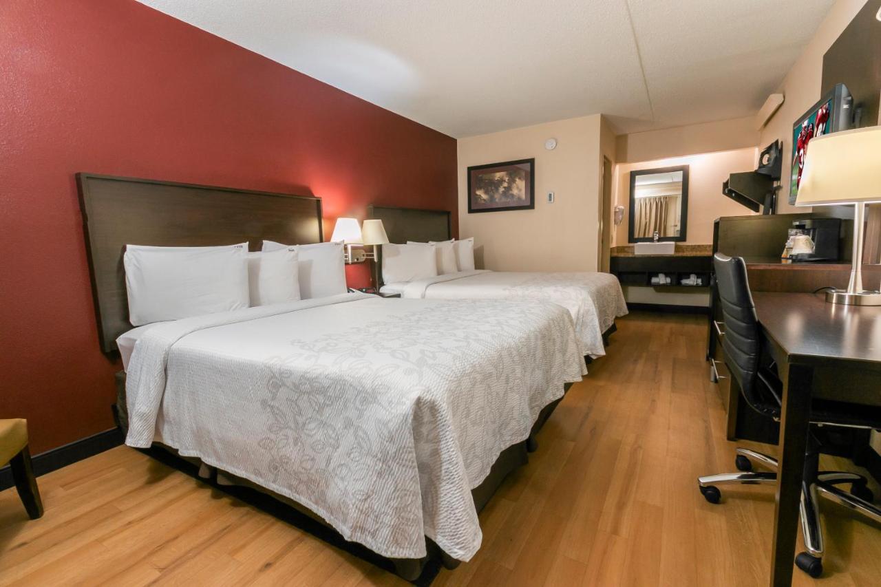 Red Roof Inn Plus+ Atlanta - Buckhead Druid Hills Exterior foto