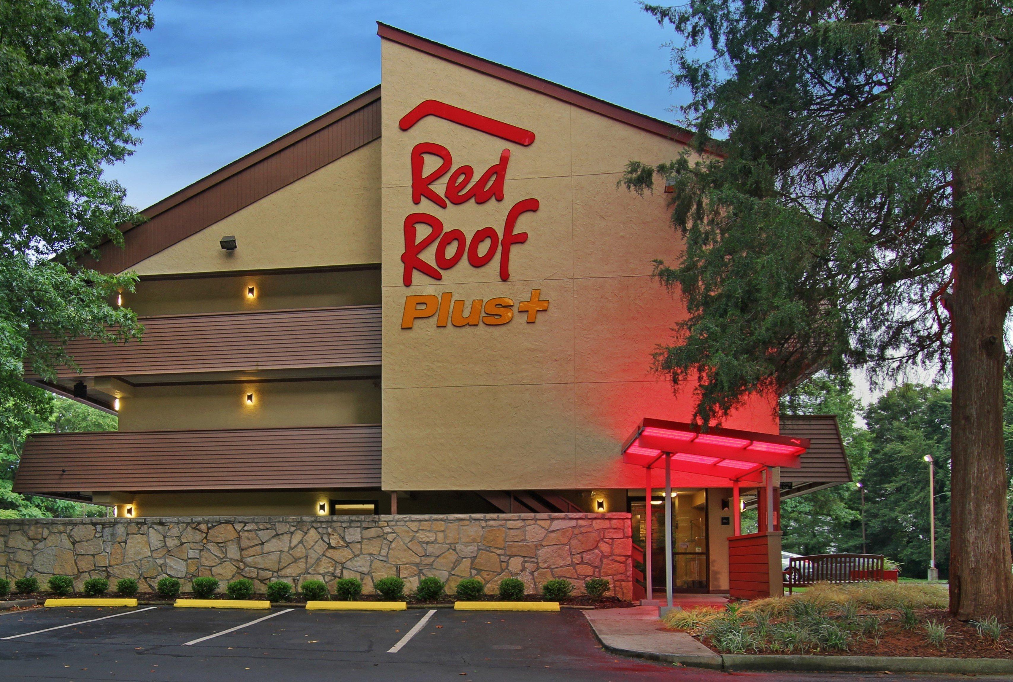 Red Roof Inn Plus+ Atlanta - Buckhead Druid Hills Exterior foto